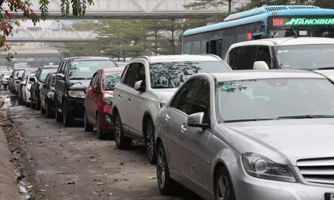 Chỉ có 11 trung tâm đăng kiểm tại Hà Nội đang hoạt động