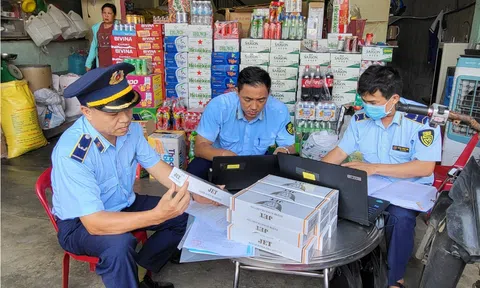Kinh doanh 100 bao thuốc lá điếu nhập lậu  bị xử phạt 7,5 triệu đồng