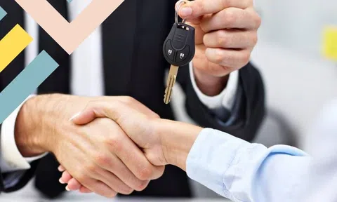 Từ ngày 15/8 khi bán xe phải giữ giấy đăng ký xe và biển số để làm thủ tục thu hồi