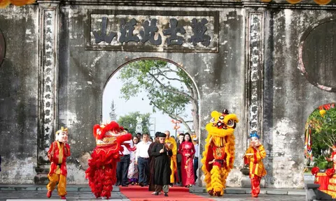 Lễ cáo yết mở hội mùa thu Côn Sơn - Kiếp Bạc 2025