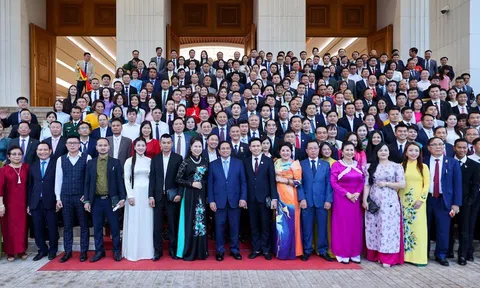 Thủ tướng: Doanh nhân là chiến sĩ, đâu cần - đâu khó có doanh nhân