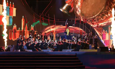 Festival Sông Hồng - Lào Cai 2025: Khẳng định vị thế chiến lược vùng Trung du và miền núi phía Bắc