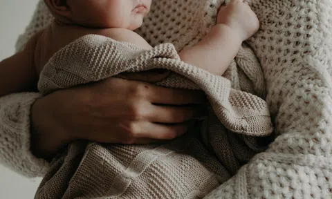 Chế độ nghỉ dưỡng sức sau sinh: Quy định và mức hưởng mới cho lao động nữ