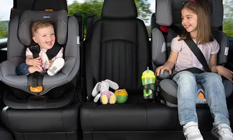 Cục CSGT lý giải về việc trẻ em dưới 10 tuổi phải dùng thiết bị an toàn khi đi ô tô