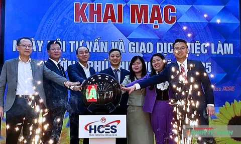 Phường Phú Thượng (Hà Nội): Tăng cường hỗ trợ lao động, đảm bảo an sinh xã hội