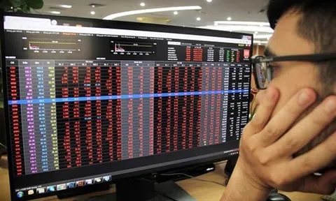 Chuyên gia: Khả năng chứng khoán sẽ xuất hiện nhịp điều chỉnh trong tuần tới, ngưỡng 1.350 điểm trở nên quan trọng