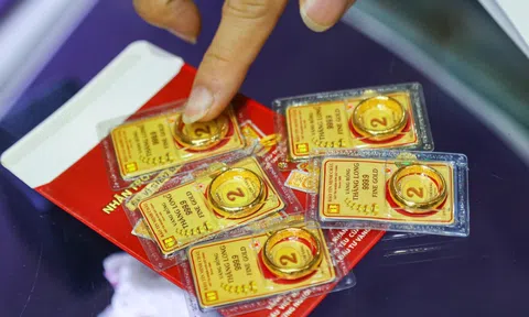 Giá vàng trong nước tăng thêm 500.000 đồng/lượng