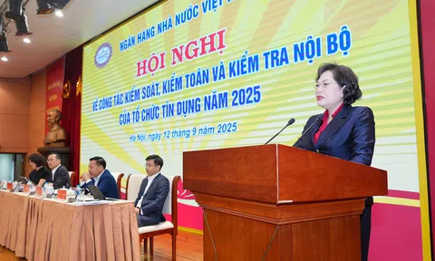 Ngân hàng Nhà nước yêu cầu kiểm soát chặt tín dụng vào lĩnh vực tiềm ẩn rủi ro