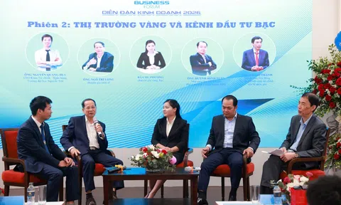 Chuyên gia giải mã cơn sốt bạc toàn cầu