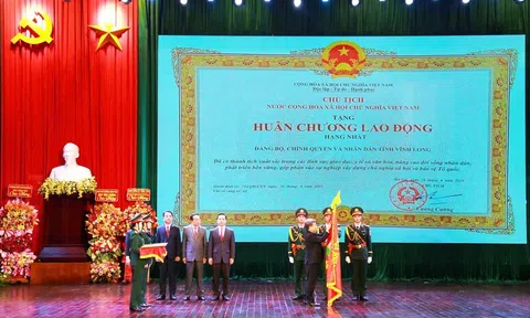 Vĩnh Long kỷ niệm 50 năm Ngày Giải phóng miền Nam, đón nhận Huân chương Lao động hạng Nhất