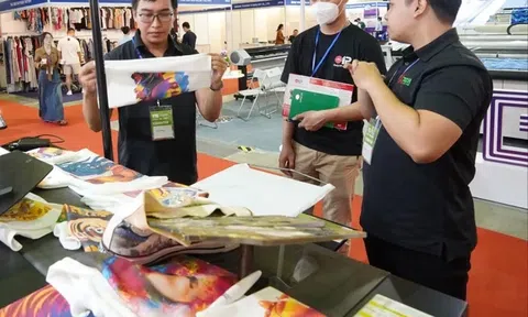 Khai mạc Diễn đàn CEO 2025: Thúc đẩy kết nối và phát triển doanh nghiệp