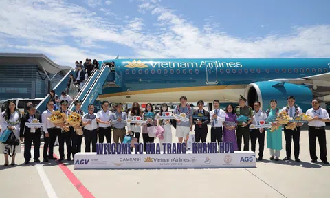 Vietnam Airlines chính thức khai trương đường bay thẳng giữa Nha Trang và Busan (Hàn Quốc)