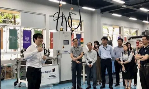 Uni Tour 2025: Cầu nối học thuật – doanh nghiệp trong chuyển đổi xanh