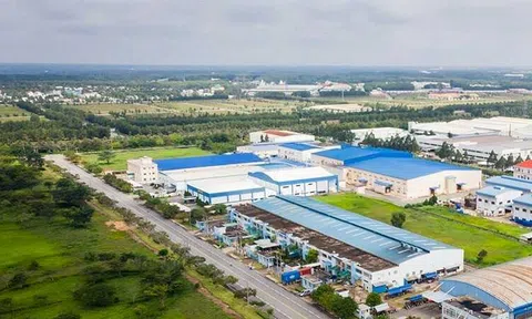 TP. Hồ Chí Minh: Chuyển dịch cơ cấu công nghiệp theo hướng công nghệ cao và carbon thấp