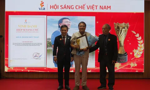 Nhà khoa học Việt Nam-Anh hùng Lao động Hoàng Đức Thảo được vinh danh "Hiệp sĩ sáng chế"