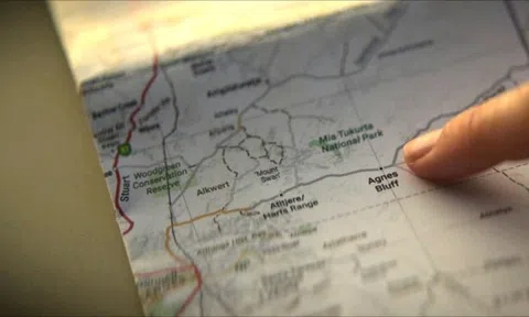 Đổ xô tìm kiếm thị trấn không có thật ở Australia