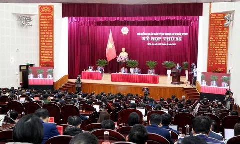 HĐND tỉnh Nghệ An khoá XVIII, nhiệm kỳ 2021 - 2026 khai mạc kỳ họp thứ 35