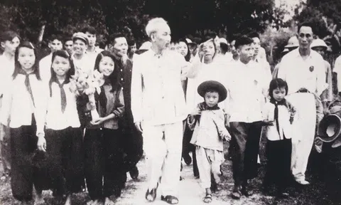 Nhớ lời dặn của Bác trong ngày khai trường đầu tiên