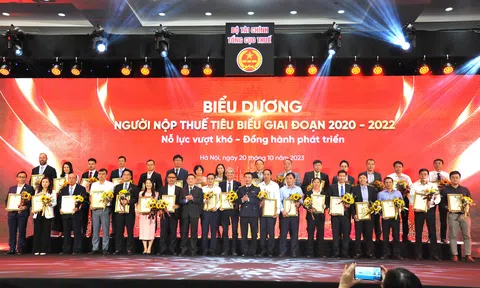 Bộ Tài chính vinh danh 138 doanh nghiệp nộp thuế tiêu biểu giai đoạn 2020-2022