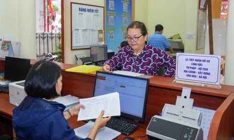 Chính phủ yêu cầu tinh gọn đội ngũ cán bộ, công chức cấp xã, cho nghỉ người không đáp ứng nhiệm vụ