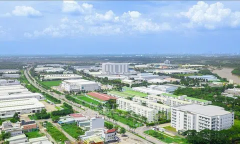 Quyền quyết định chuyển đổi khu công nghiệp chuyển về UBND cấp tỉnh