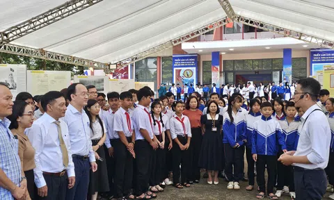 Đắk Lắk tổ chức Triển lãm lưu động “Hoàng Sa, Trường Sa của Việt Nam - những bằng chứng lịch sử và pháp lý”