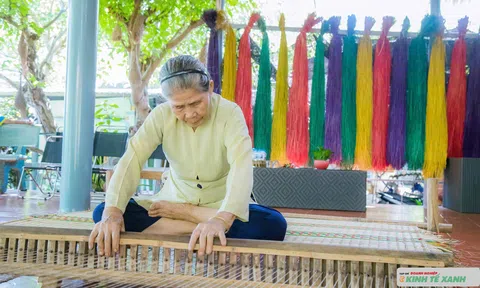 Hướng đi mới cho làng nghề chiếu cói trăm tuổi