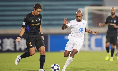 Nam Định FC không thể đánh bại Gamba Osaka trong trận tái đấu