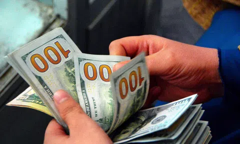 Tỷ giá USD/VND đi xuống, giá vàng nhẫn giảm sâu