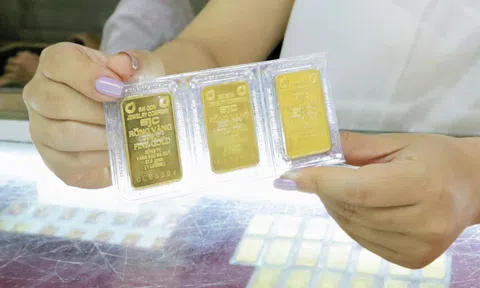 Giá vàng SJC đi ngược chiều thế giới