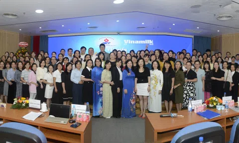 Tập huấn chăm sóc dinh dưỡng bệnh lý cho người bệnh