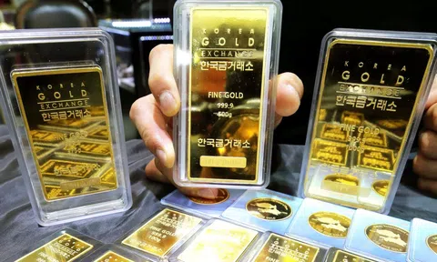 Chiều 11/10, giá vàng châu Á đi xuống