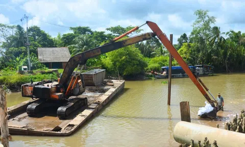 Khẩn trương vận hành công trình thủy lợi để tiêu nước, tránh ngập úng