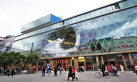 Thành phố Frankfurt của Đức có thể cấm những người chưa tiêm chủng vào siêu thị