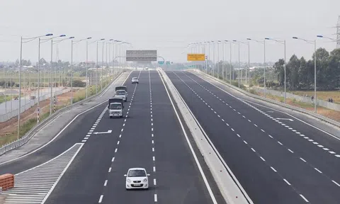 Bộ Giao thông Vận tải: Chỉ yêu cầu xét nghiệm đối với hành khách bằng đường bộ