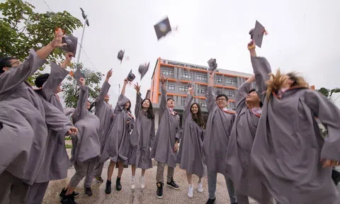 Singapore tiếp tục tăng học phí với học sinh quốc tế