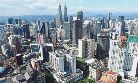 Fitch Solutions: Kinh tế Malaysia sẽ phục hồi trong năm 2022