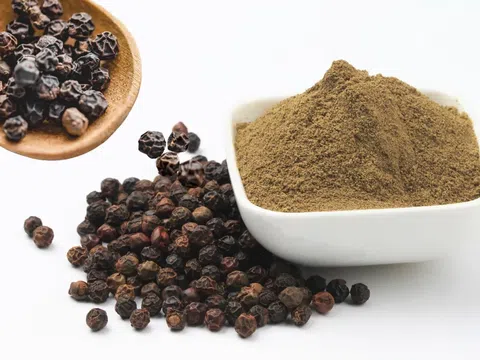 Giá tiêu hôm nay 4/4: Giữ mức giá cao