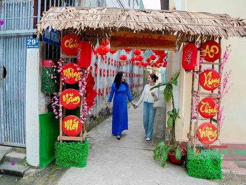 Tết làng cổ Đông Sơn: Đi giữa ngàn năm, tìm về ký ức