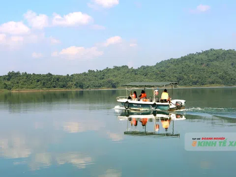 Bến En: Từ “Hạ Long trên cạn” đến “Ngân hàng xanh”