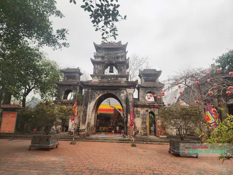 Đền Đức Thánh Cả Hậu Lộc: Nơi niềm tin hóa thành sức mạnh biển khơi