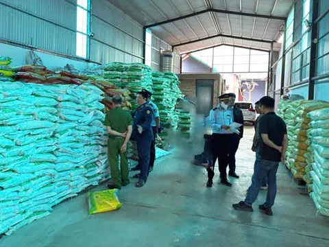Đắk Lắk: Phát hiện gần 90 tấn phân bón nghi giả