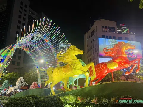 Đường hoa Nguyễn Huệ 2026: Khi nghệ thuật và công nghệ cùng thăng hoa trong bản giao hưởng xuân