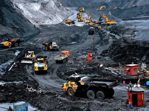 An Giang: Loạt doanh nghiệp xi măng được yêu cầu ra soát, chấn chỉnh hoạt động khai thác khoảng sản