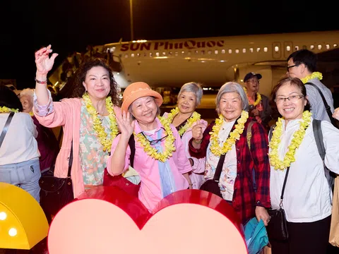 Sun PhuQuoc Airways cất cánh chuyến bay quốc tế đầu tiên đến Đài Bắc (Đài Loan - Trung Quốc)