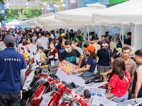 Xe máy điện VinFast lập kỷ lục doanh số chưa từng có 