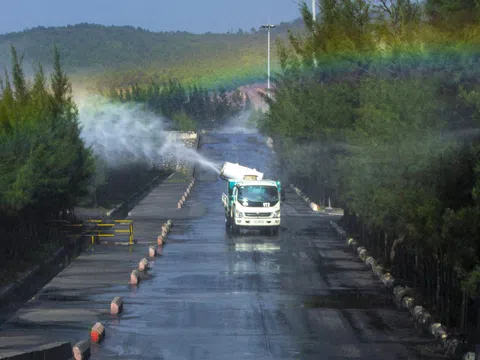 Quảng Ninh tập trung tái cơ cấu nền kinh tế theo hướng thân thiện môi trường