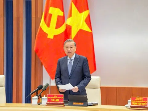 Tổng Bí thư Tô Lâm: Hải Phòng cần phát triển trở thành thành phố cảng công nghiệp - dịch vụ hiện đại tầm cỡ châu Á