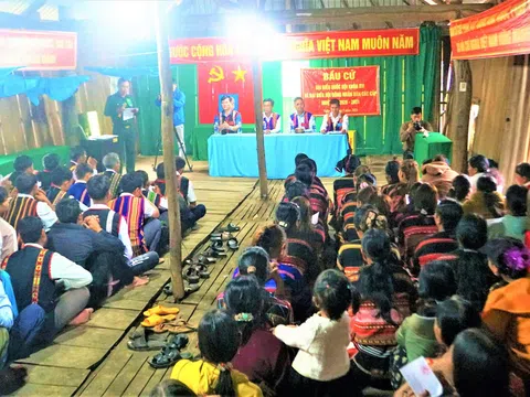 Gia Lai tổ chức cho cử tri vùng cao Vĩnh Sơn bỏ phiếu bầu cử sớm