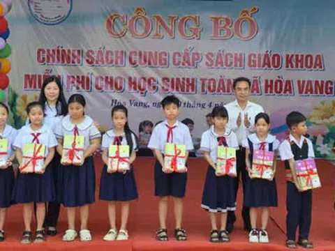 Đà Nẵng: Hòa Vang tiên phong miễn phí 100% sách giáo khoa cho học sinh